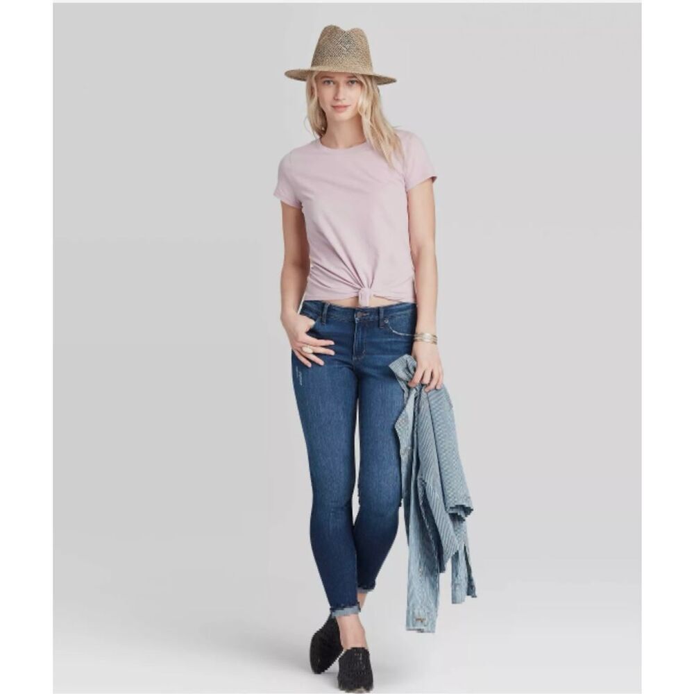 Universal Thread Light Pink Short Sleeve T-shirt Size XS New